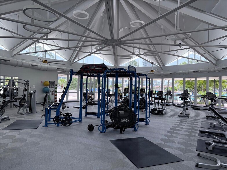 Building Photo - 600 Three Islands Blvd