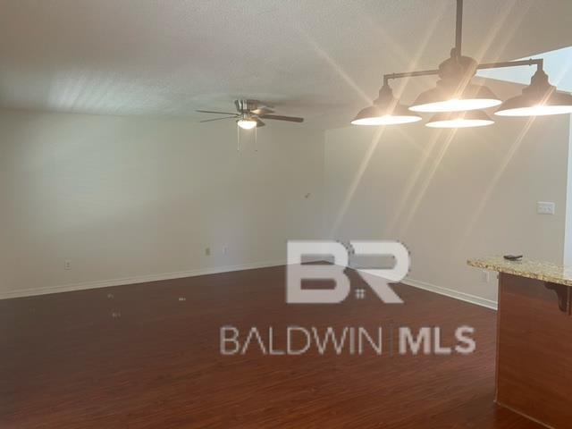 Building Photo - 770 Wedgewood Dr