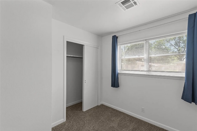 Building Photo - 4209 Lark St