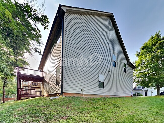 Building Photo - 4280 Chads Park Dr