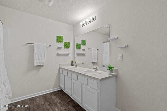 Building Photo - 3479 Lawton Pl