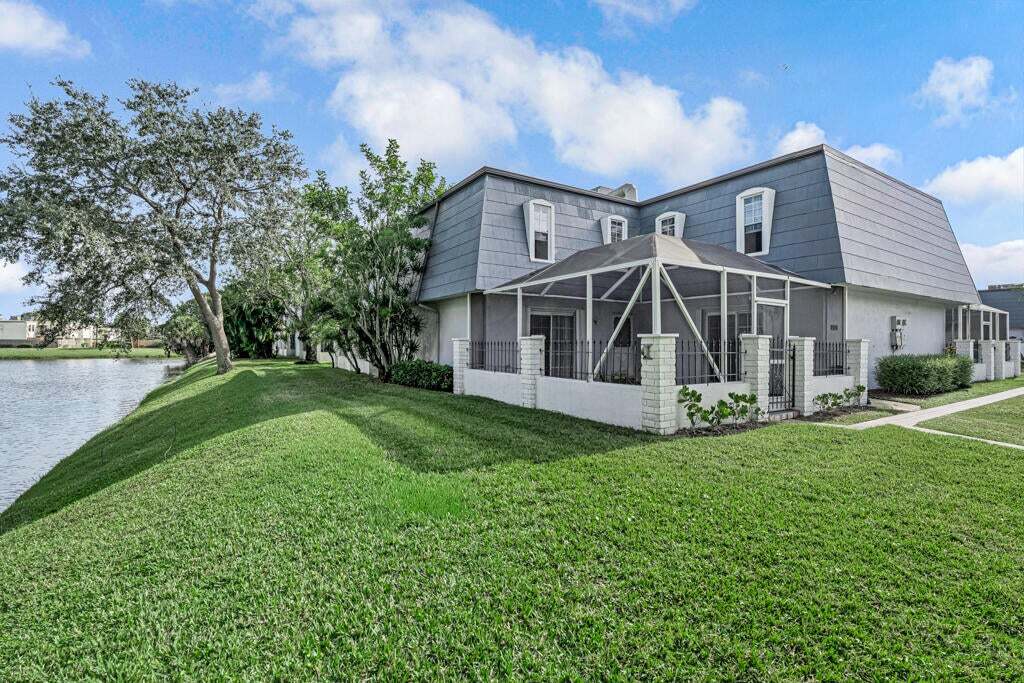 Building Photo - 12057 Basin St N