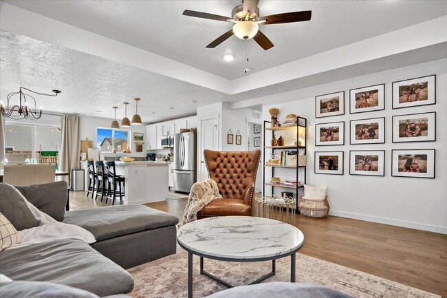 Building Photo - 12107 W Terrazzo Dr