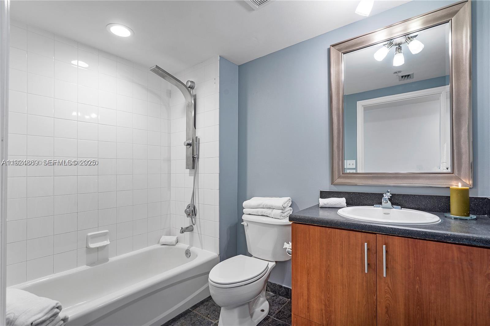 Building Photo - 100 N Federal Hwy