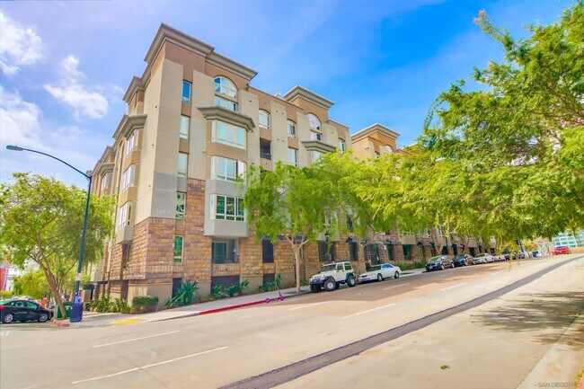 Building Photo - 1465 C St