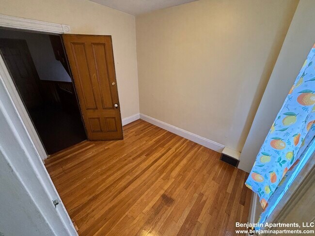 Building Photo - 236 Cypress St