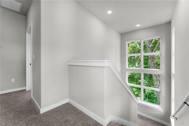 Building Photo - 53 Shetland Dr