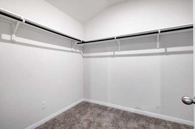 Building Photo - 3168 Junction Bay