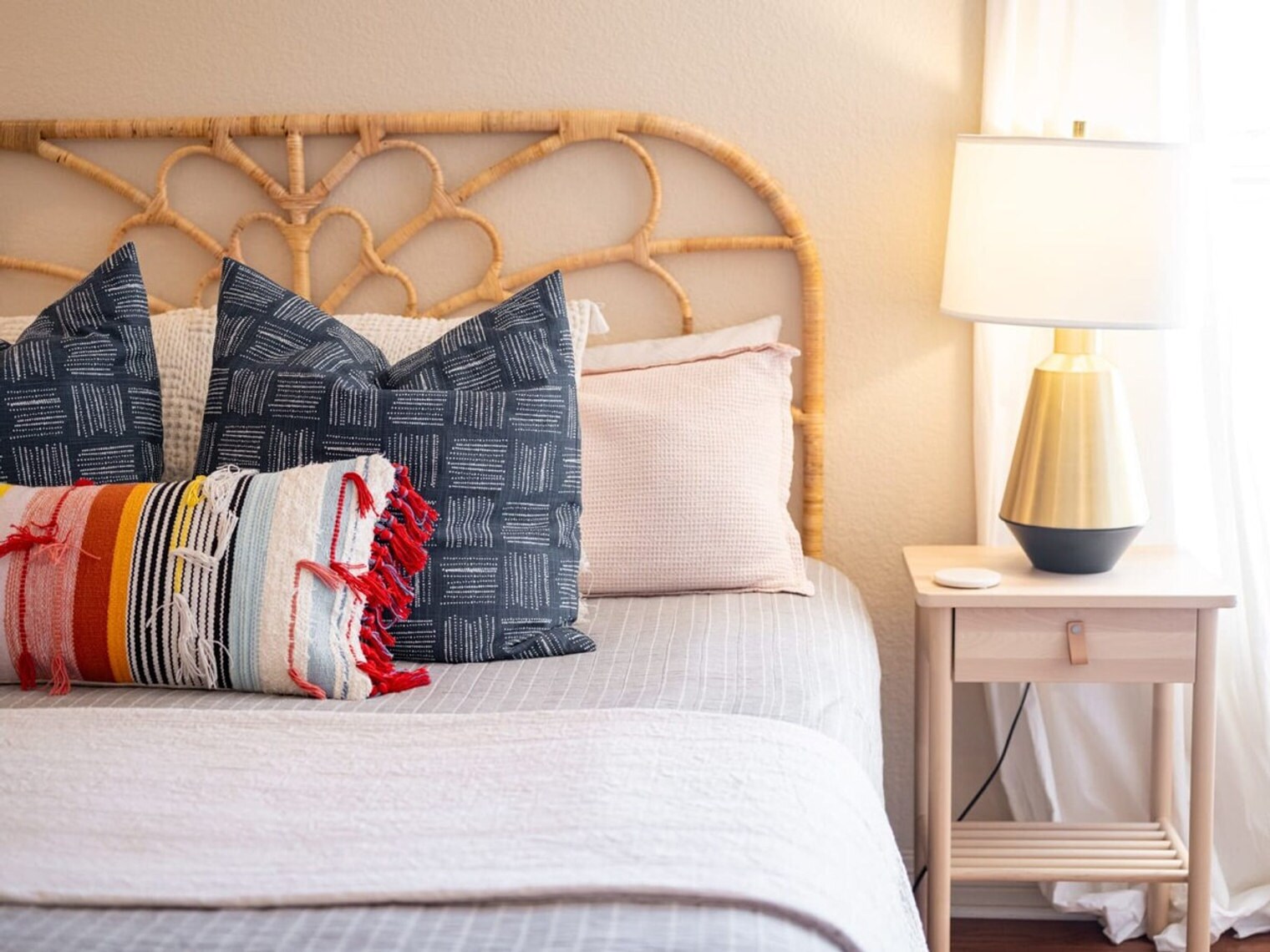 Building Photo - 4181 N Rolling Meadows Dr