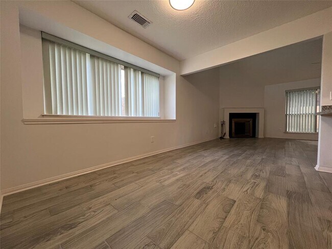 Building Photo - 11903 Estes Park Ln