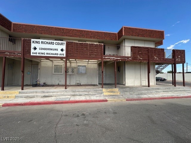 Building Photo - 5406 S Swenson St