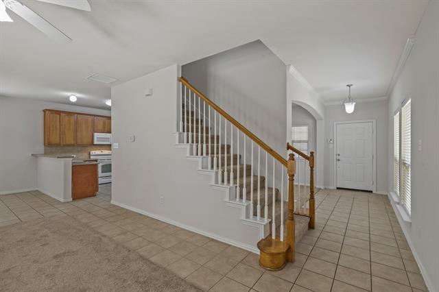 Building Photo - 440 Bentson Dr