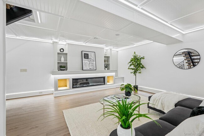 Building Photo - 1707 Marie Ln