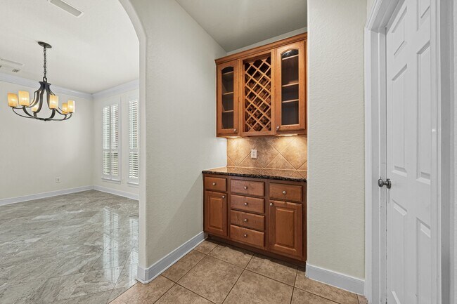 Building Photo - 6118 Durango Bay Ln