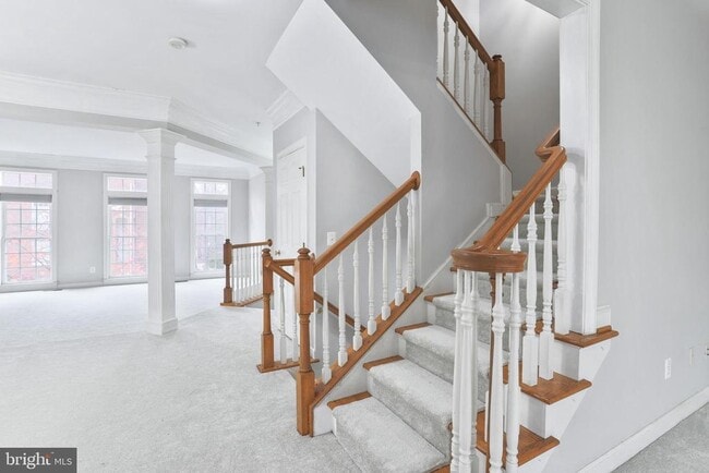 Building Photo - 7106 Point Replete Cir