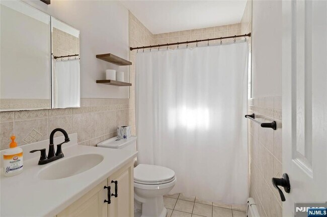 Building Photo - 9 McKinley Pl