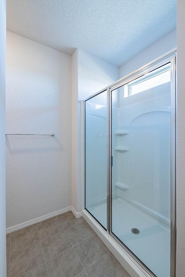 Building Photo - 88 Tome Vista Dr