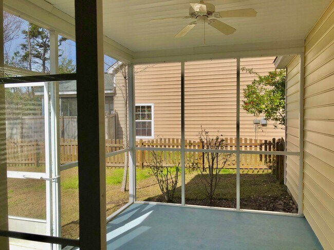 Building Photo - Single Family Home in Grand Oaks Plantation