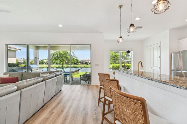 Building Photo - Waterfront Home for Lease – Resort-Style L...