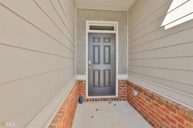 Building Photo - 150 Filson Dr