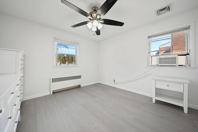 Building Photo - 23 Arn Terrace