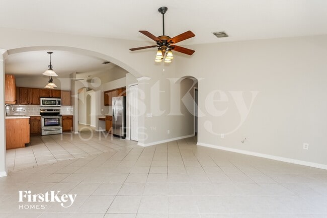 Building Photo - 13233 Evening Sunset Ln