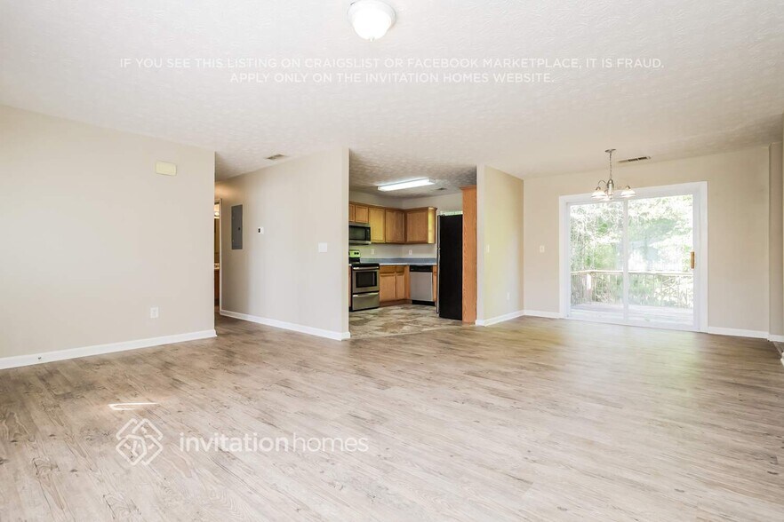 Building Photo - 65 Kenzi Way SW