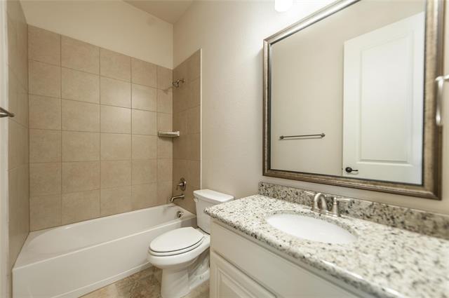 Building Photo - 287 Moorland Dr