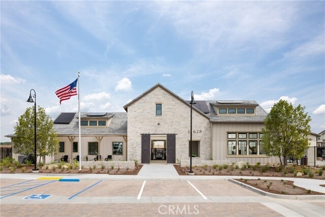 Building Photo - 31704 Willowood Way