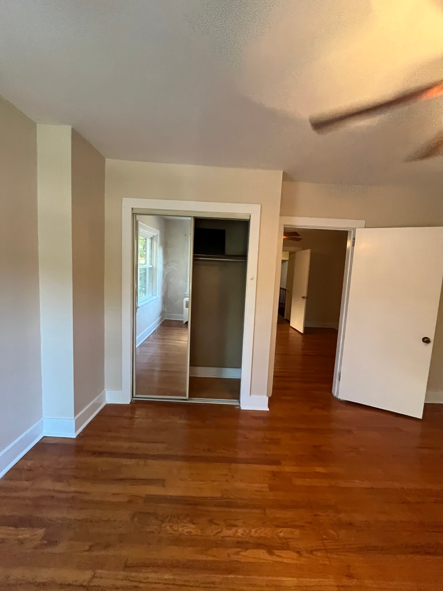 Middle bedroom - 802 Gaskill Ave