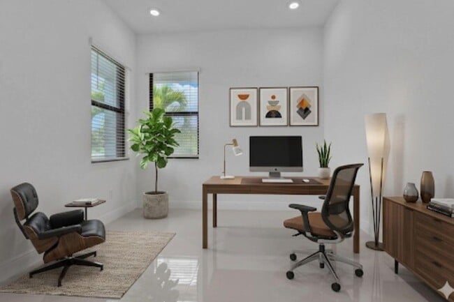 Building Photo - 5501 Santa Rosa Ln
