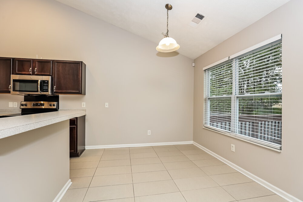 Building Photo - 1560 Rockglade Run