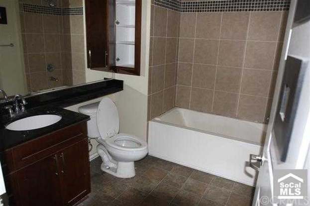 Building Photo - 1480 Scholarship-