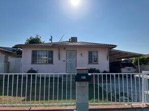 Building Photo - 649 Gilwood Ave