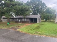 Building Photo - 518 Pleasent Dr.