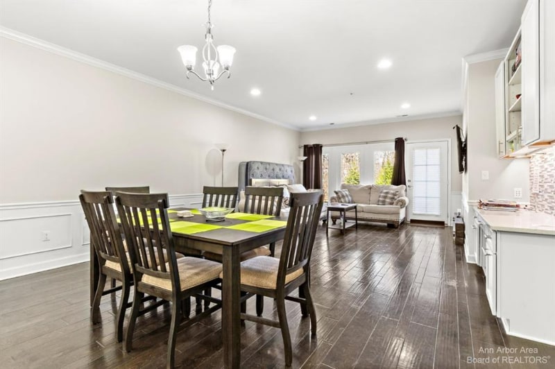 Building Photo - 5570 Arbor Chase Dr