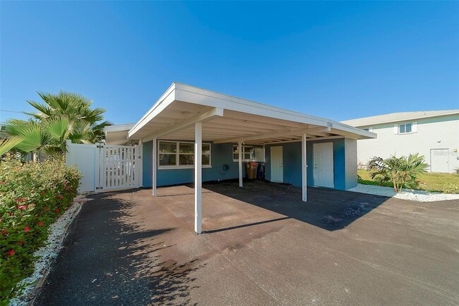 Building Photo - 13248 4th St E