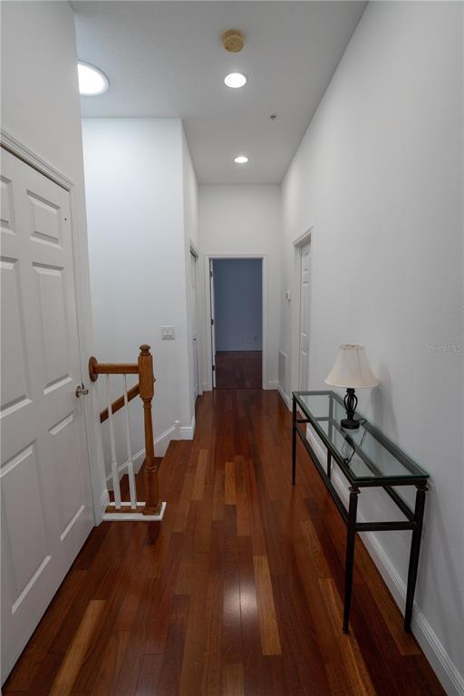 Building Photo - 4639 Overlook Dr NE