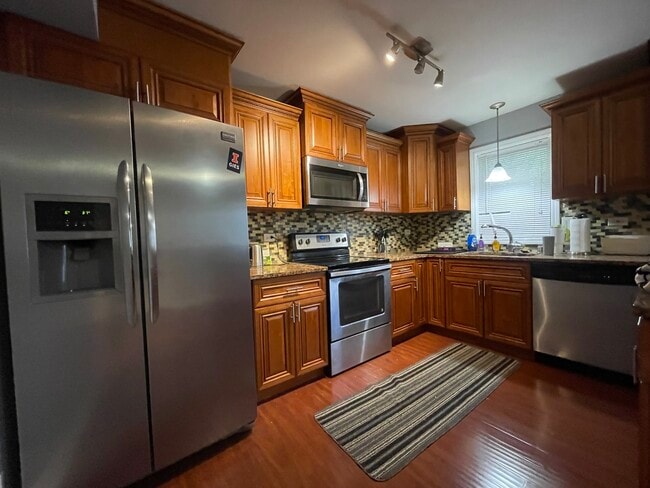 Building Photo - 6834 W Lode Dr