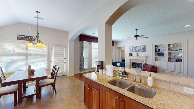 Building Photo - 10533 Duncannon Trail