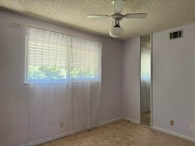 Building Photo - Spacious 4-Bedroom Home with Solar in Prim...