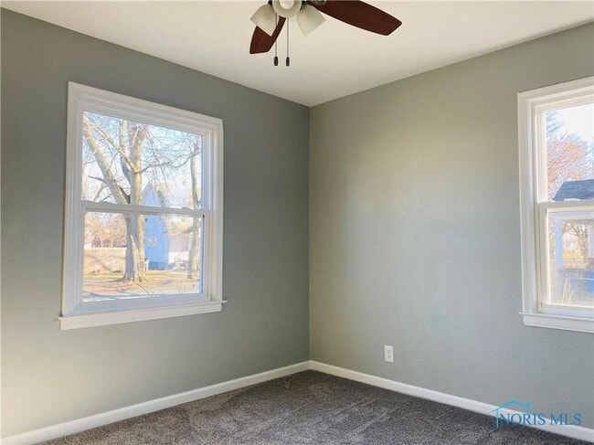 Building Photo - 3263 Blackstone Dr