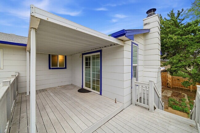 Building Photo - $2,145.95 with $300 off the first month's rent, 4 Beds - 2 Bath, Single Family Home in Colorado S...