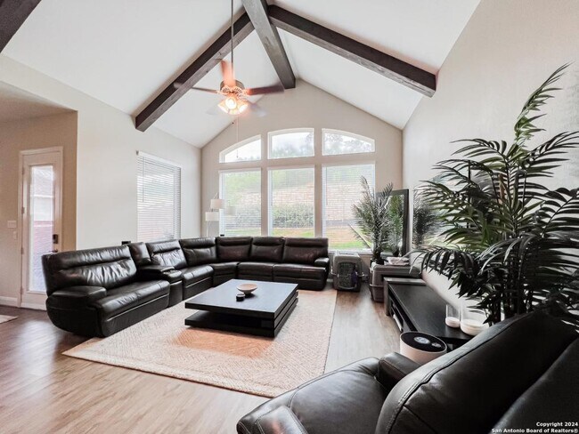 Building Photo - 24914 Resort Pkwy