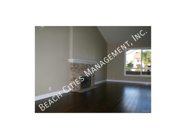 Building Photo - 6220 Ronald Dr
