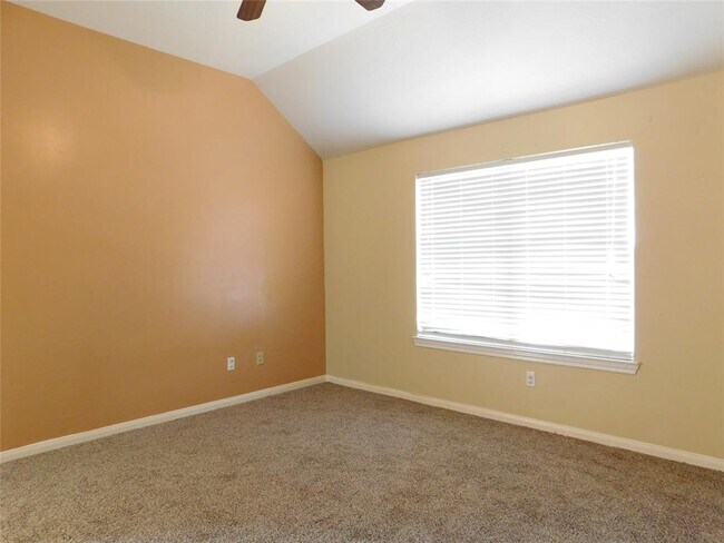 Building Photo - 2303 Birch Canyon Ct