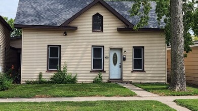 Building Photo - 508 Avon St