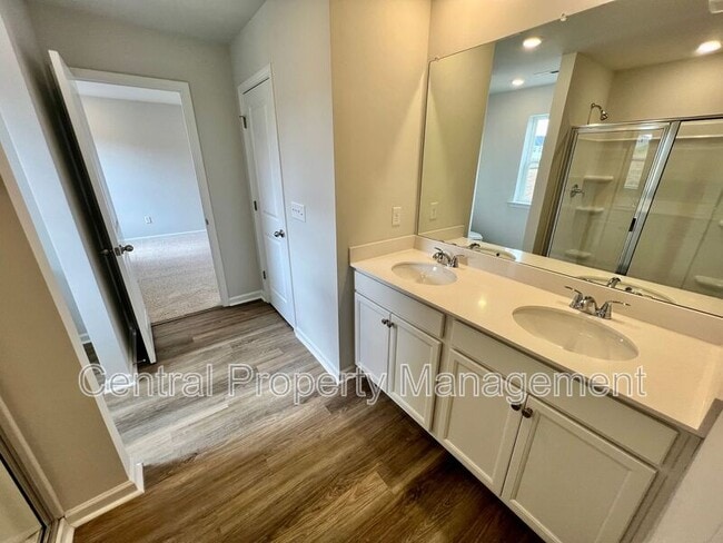 Building Photo - 458 Haddon Trl