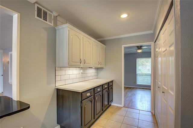 Building Photo - 5233 Reed Dr