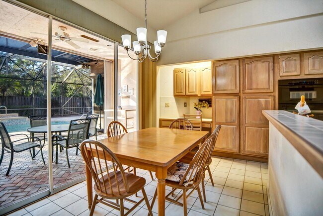 Building Photo - 13471 Miles Standish Port